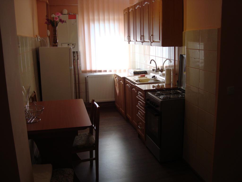 Apartamentul Republicii Алба Юлия Екстериор снимка